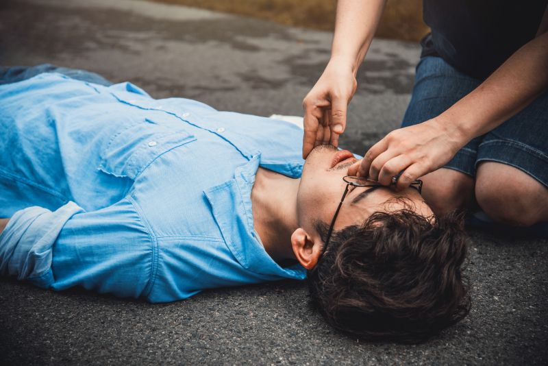 Técnicas de Socorrismo - Princípios Básicos | B-learning | 25 Horas